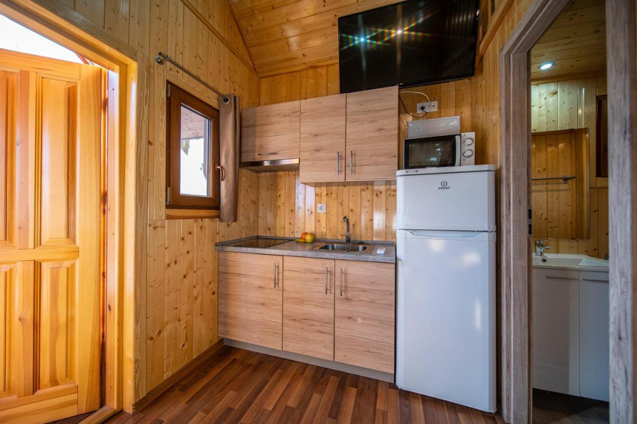 Vilanova de Prades Camping Bungalow Serra De Prades Resort المظهر الخارجي الصورة