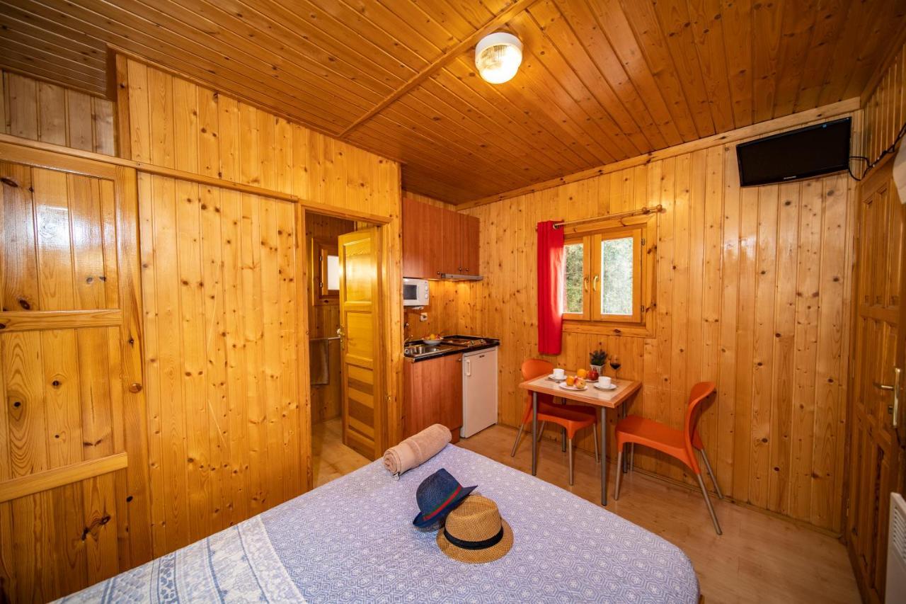 Vilanova de Prades Camping Bungalow Serra De Prades Resort المظهر الخارجي الصورة