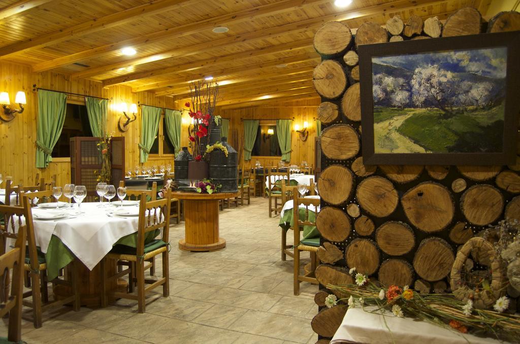 Vilanova de Prades Camping Bungalow Serra De Prades Resort المظهر الخارجي الصورة