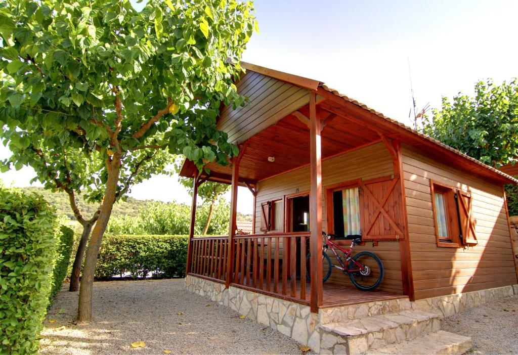 Vilanova de Prades Camping Bungalow Serra De Prades Resort المظهر الخارجي الصورة