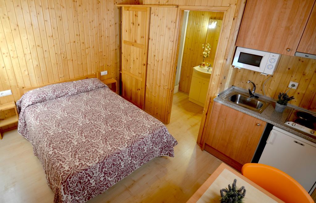 Vilanova de Prades Camping Bungalow Serra De Prades Resort المظهر الخارجي الصورة