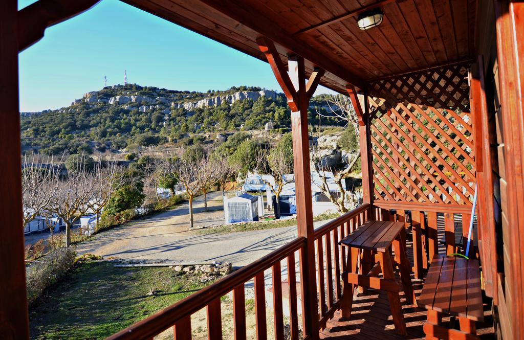 Vilanova de Prades Camping Bungalow Serra De Prades Resort المظهر الخارجي الصورة