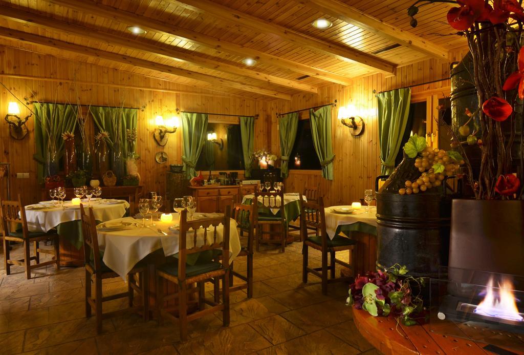 Vilanova de Prades Camping Bungalow Serra De Prades Resort المظهر الخارجي الصورة